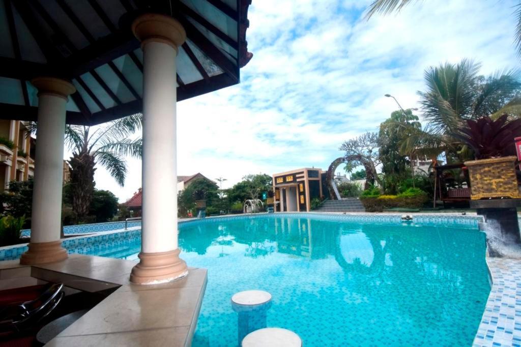 Zamzam Hotel And Resort Batu  Eksteriør bilde