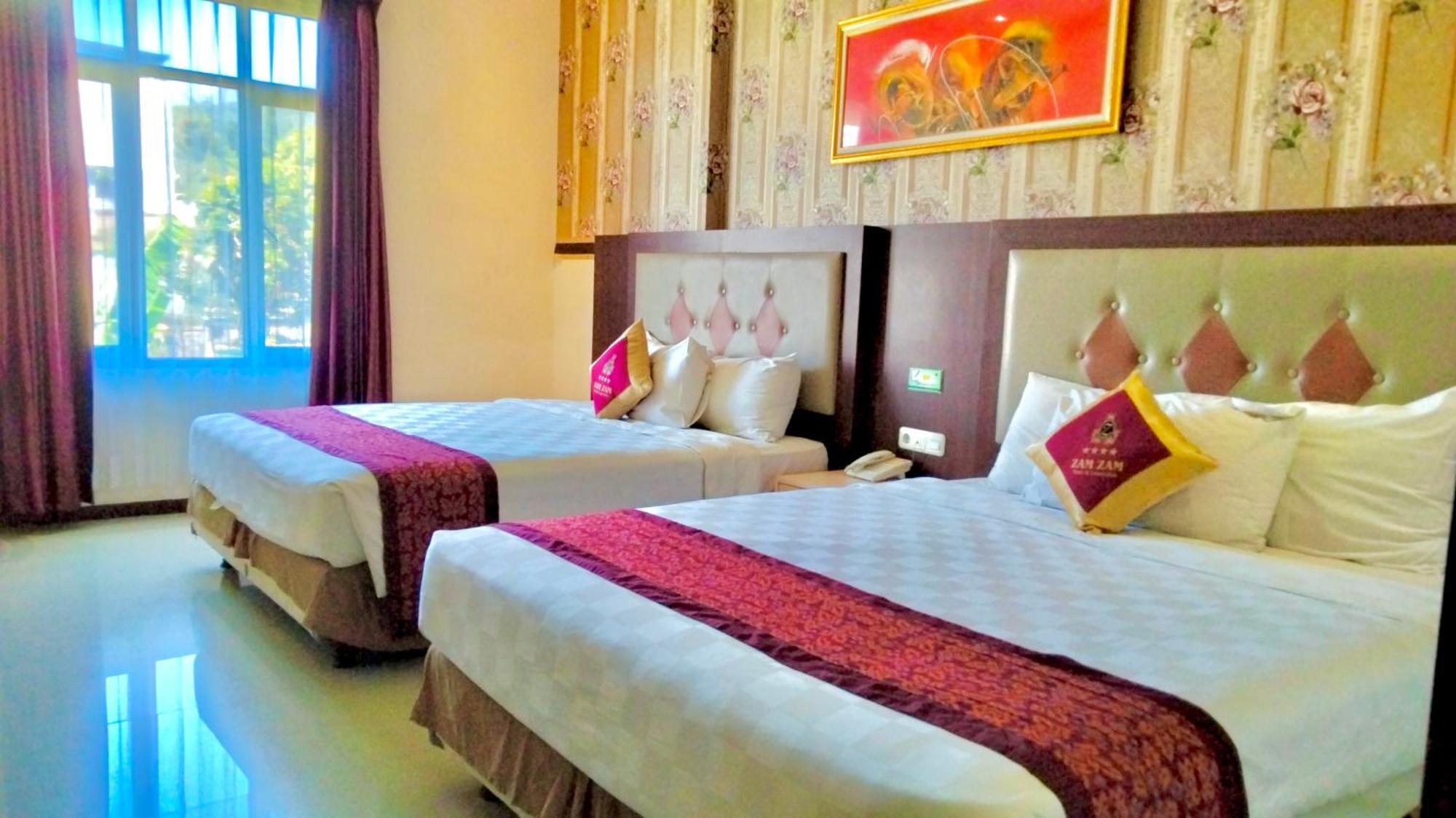 Zamzam Hotel And Resort Batu  Eksteriør bilde