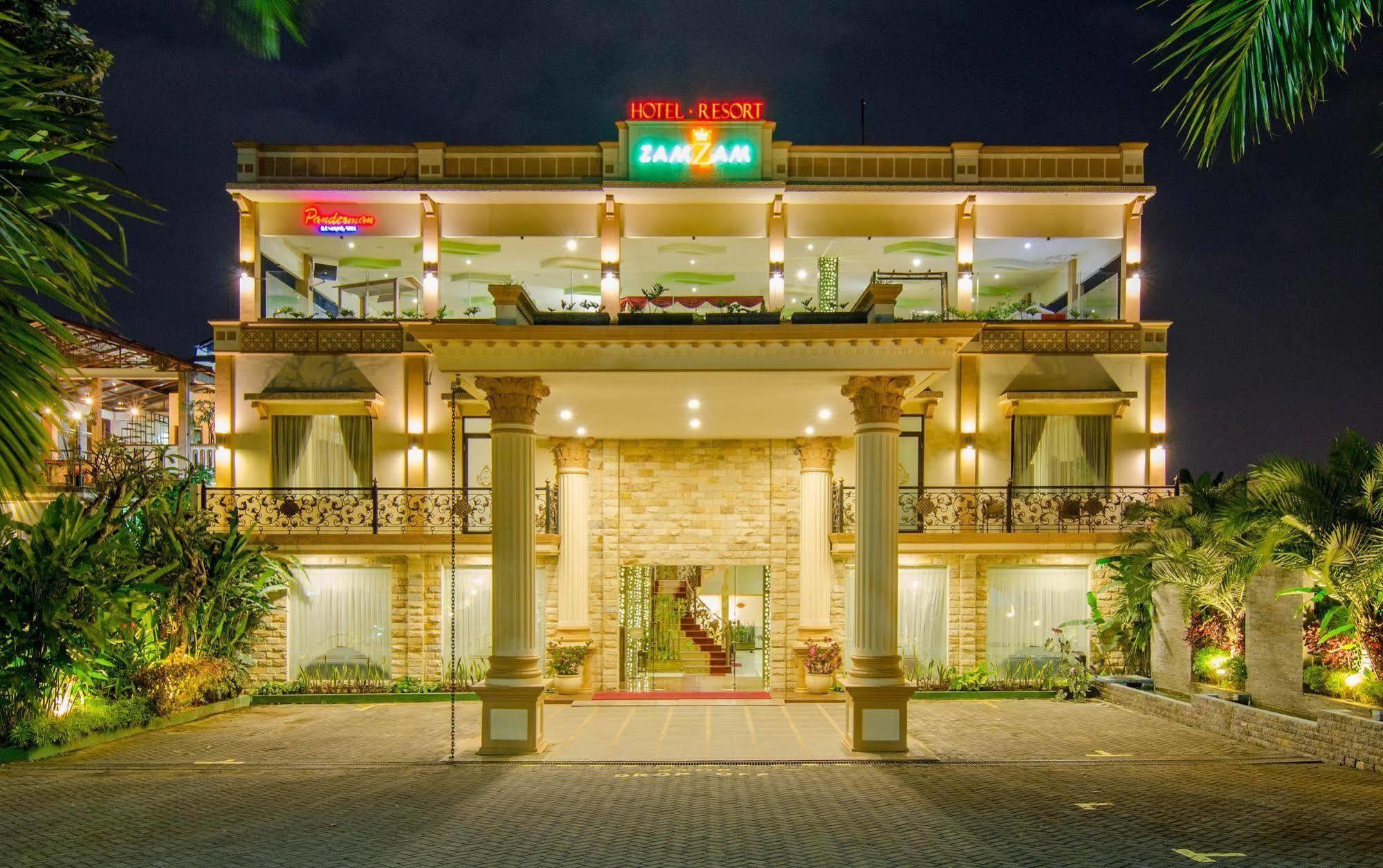 Zamzam Hotel And Resort Batu  Eksteriør bilde